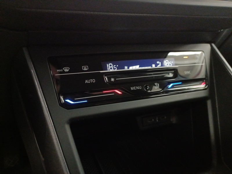 Volkswagen Polo 1.0 tsi style 95cv