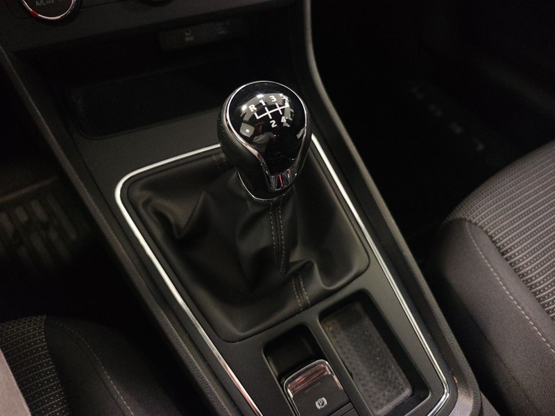 Seat Leon 1.6 tdi business 115cv my19
