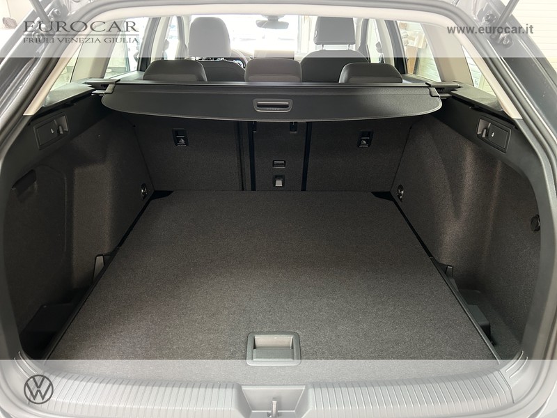 Volkswagen Golf variant 1.5 etsi life 115cv dsg