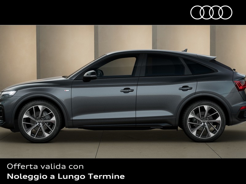 Audi Q5 sportback 40 2.0 tdi mhev 12v identity black quattro s-tronic