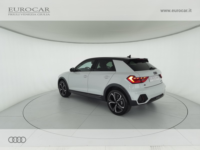 Audi A1 allstreet 30 1.0 tfsi identity contrast 110cv