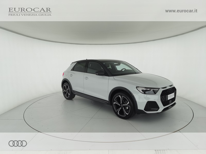 Audi A1 allstreet 30 1.0 tfsi identity contrast 110cv