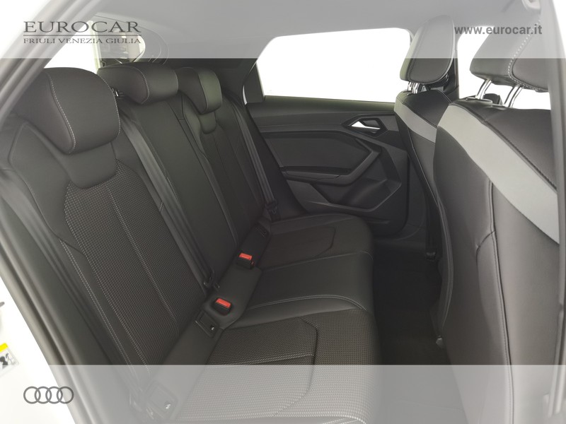 Audi A1 allstreet 30 1.0 tfsi identity contrast 110cv