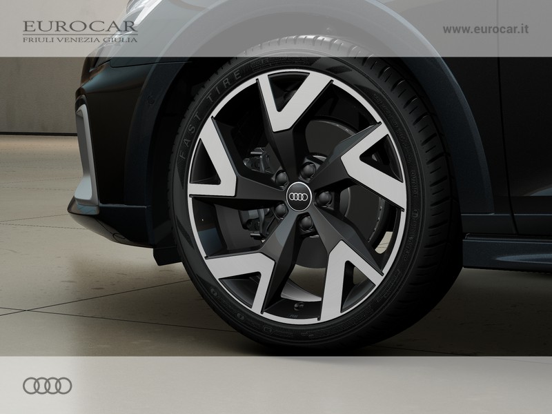 Audi A3 allstreet 35 1.5 tfsi mhev identity contrast s-tronic