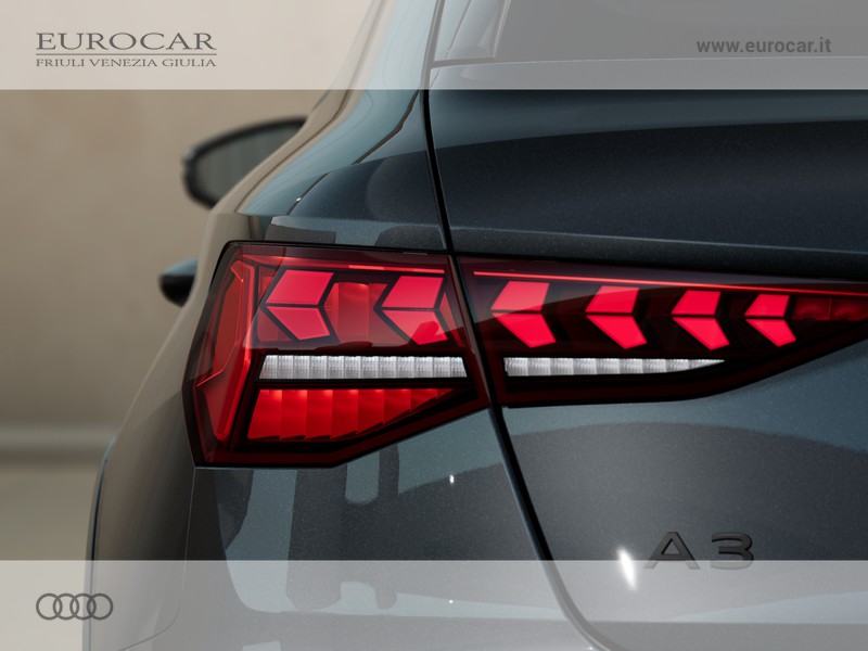 Audi A3 allstreet 35 2.0 tdi identity contrast s-tronic