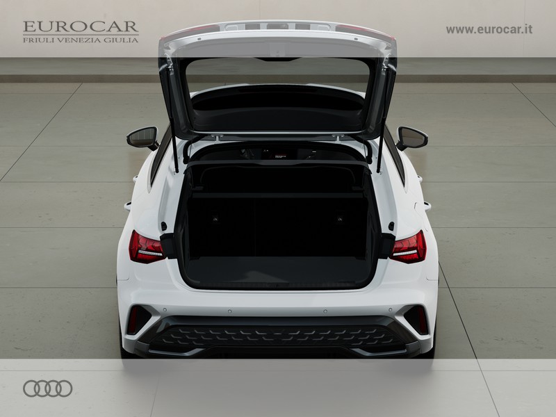Audi A3 sportback 2.0 tdi s line edition 116cv