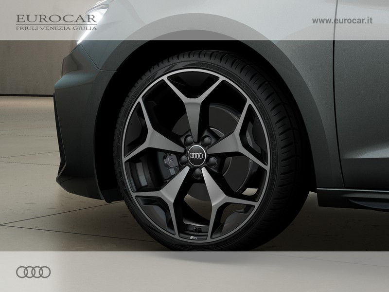 Audi A1 sportback 30 1.0 tfsi identity black 116cv