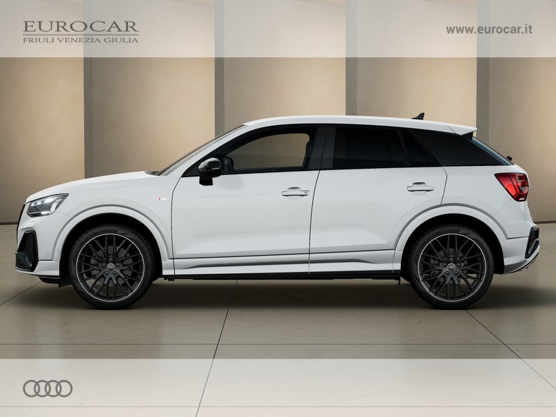Audi Q2 35 1.5 tfsi identity black s-tronic