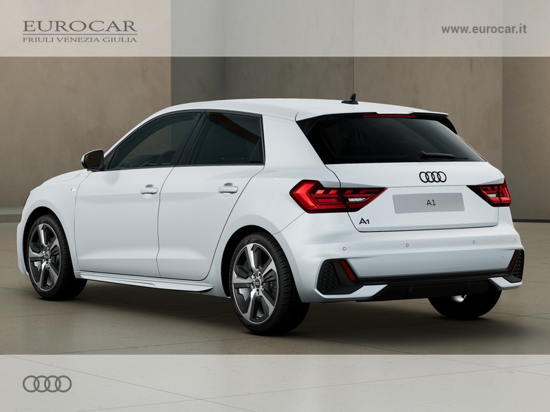 Audi A1 sportback 30 1.0 tfsi identity black 116cv s-tronic