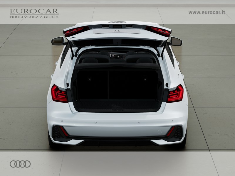 Audi A1 sportback 30 1.0 tfsi identity black 116cv s-tronic