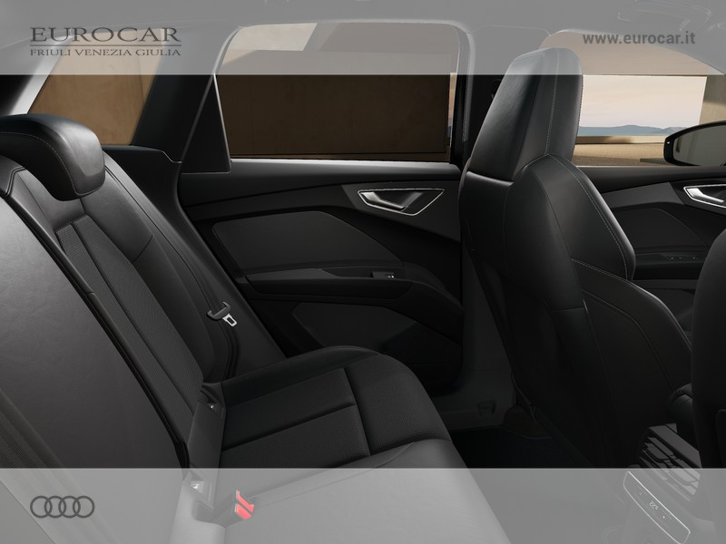 Audi Q4 e-tron 45 s line edition