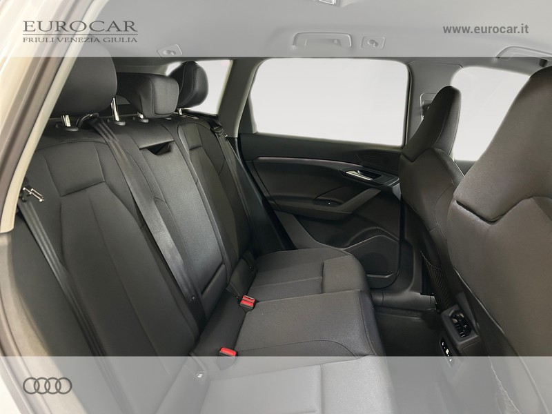 Audi Q6 e-tron performance business advanced 326cv