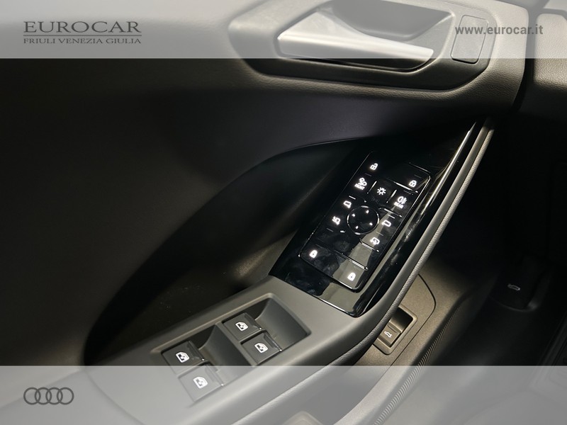 Audi Q6 e-tron performance business advanced 326cv