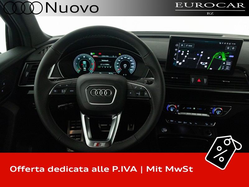 Audi Q5 40 2.0 tdi mhev 12v identity black quattro s-tronic