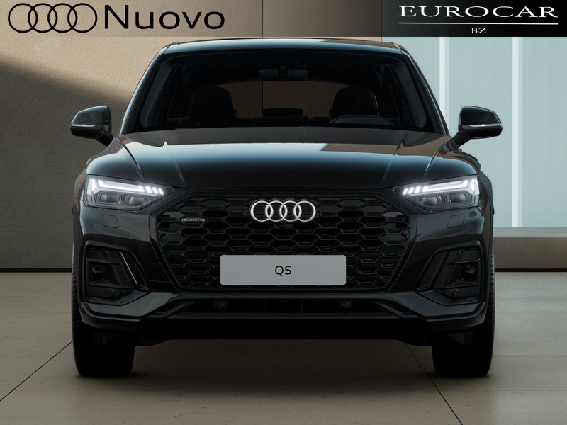 Audi Q5 sportback 40 2.0 tdi mhev 12v identity black quattro s-tronic