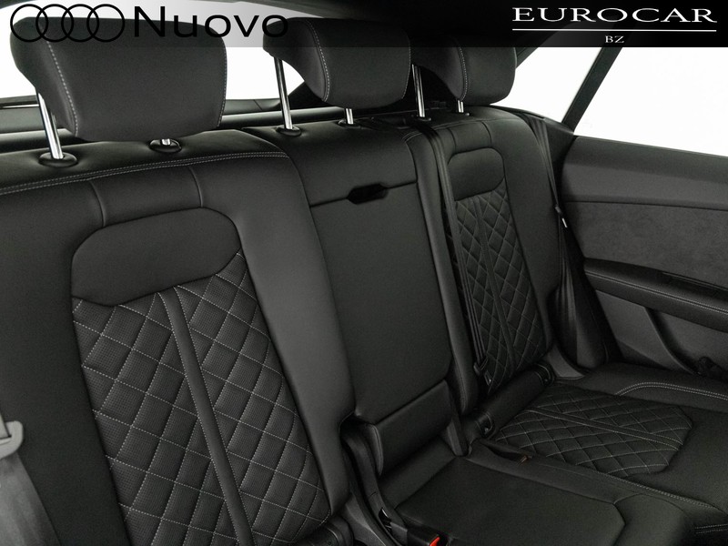 Audi Q8 50 3.0 tdi mhev s line edition quattro tiptronic