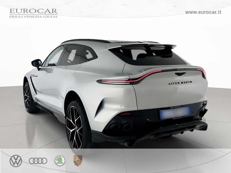 Aston Martin V8 Aston martin dbx 707  4.0 auto