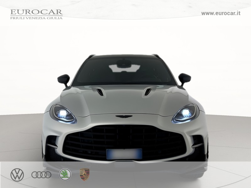 Aston Martin V8 Aston martin dbx 707  4.0 auto