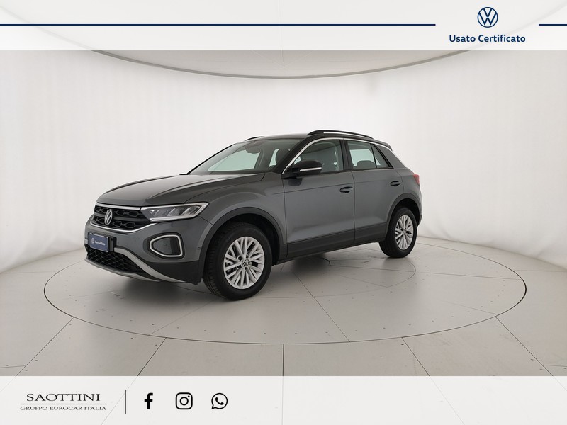 Volkswagen T-Roc 2.0 TDI 150 CV Life DSG prezzo, optional di serie,  consumi, foto 