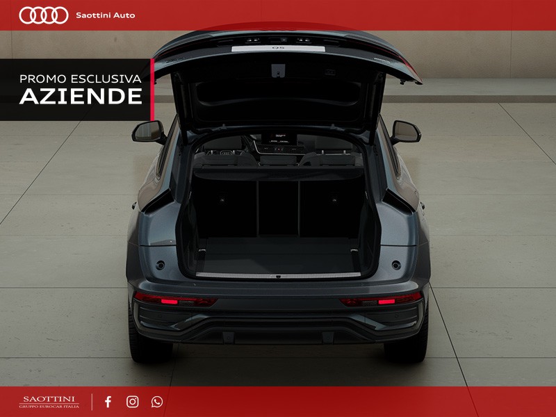 Audi Q5 Sportback 40 TDI Identity Black quattro S tronic