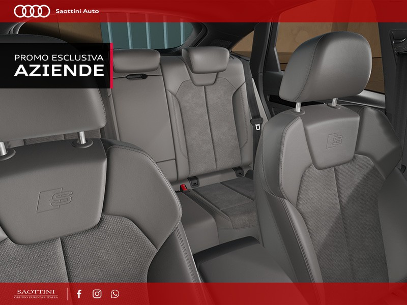 Audi Q5 Sportback 40 TDI Identity Black quattro S tronic