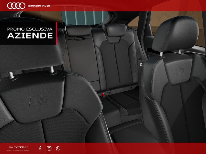 Audi Q5 Sportback Identity Black 40 TDI quattro S tronic