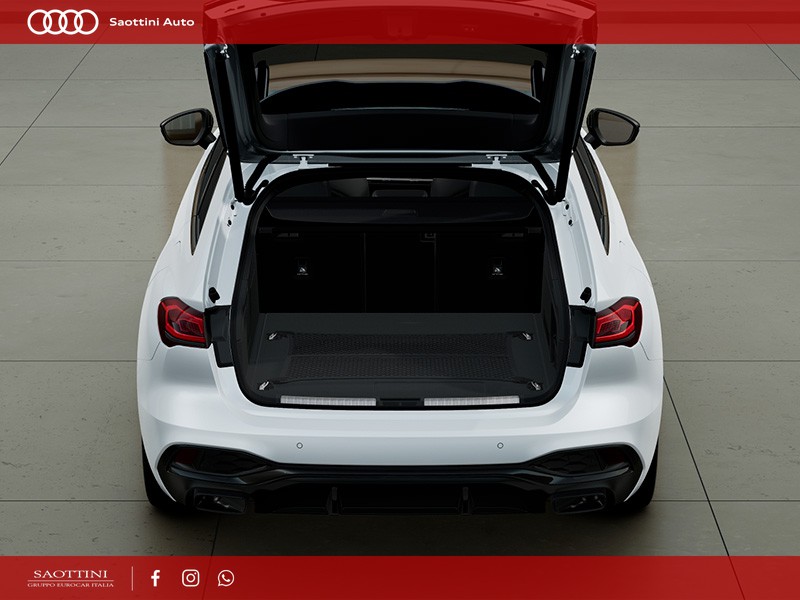 Audi A5 Avant e-hybrid S line edition quattro S tronic