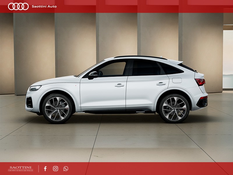 Audi Q5 Sportback Identity Black 50 TFSIe quattro S tronic