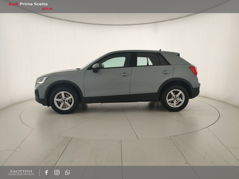 Audi Q2 35 TFSI Business S tronic