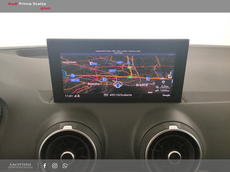 Audi Q2 35 TFSI Business S tronic