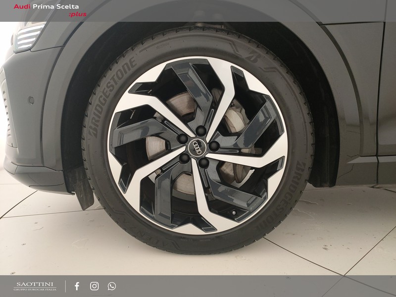 Audi Q8 e-tron 55 S line edition quattro - SOSPENSIONI - TETTO -