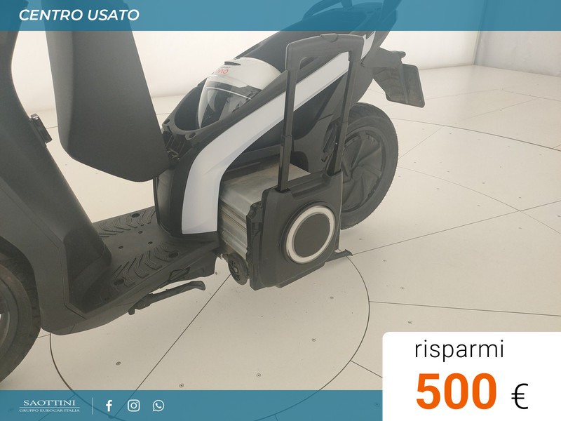 Seat MO eScooter 125 White R9kW