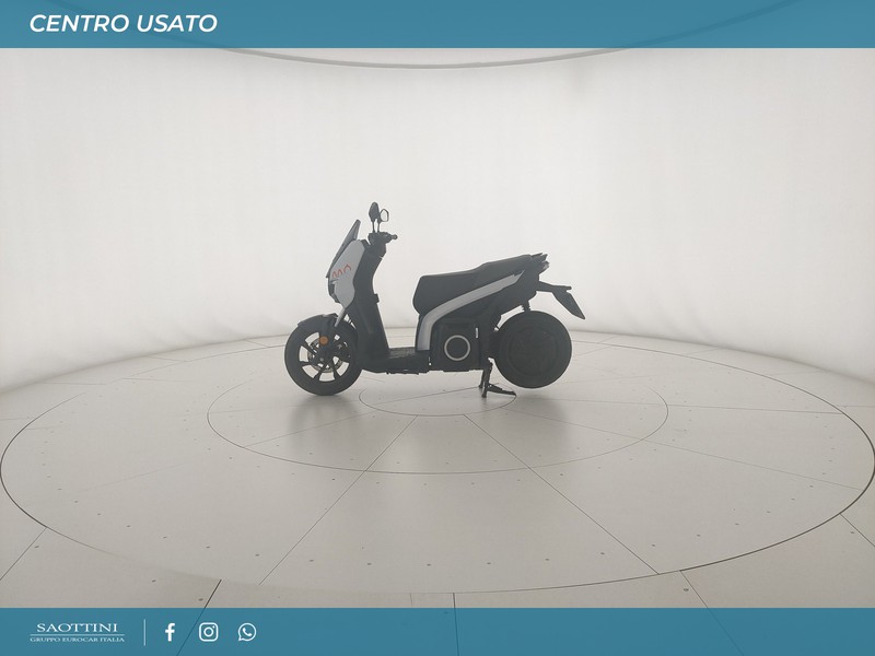 Seat MO eScooter 125 White R9kw