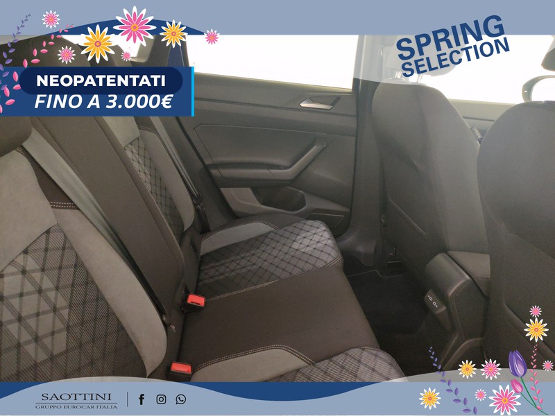 Volkswagen Taigo 1.0 TSI R-line 110 CV