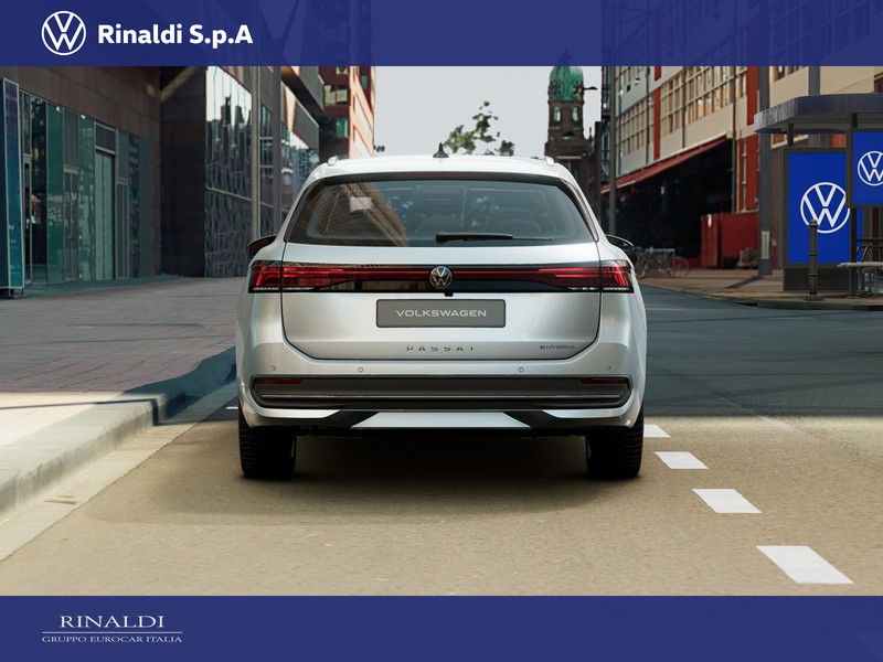 Volkswagen Passat 1.5 tsi ehybrid business 204cv dsg
