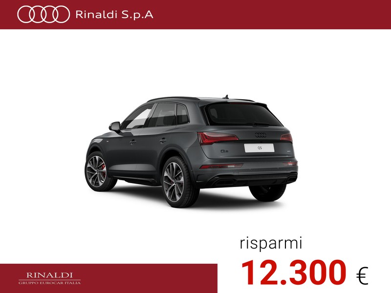 Audi Q5 40 2.0 tdi mhev 12v identity black quattro s-tronic