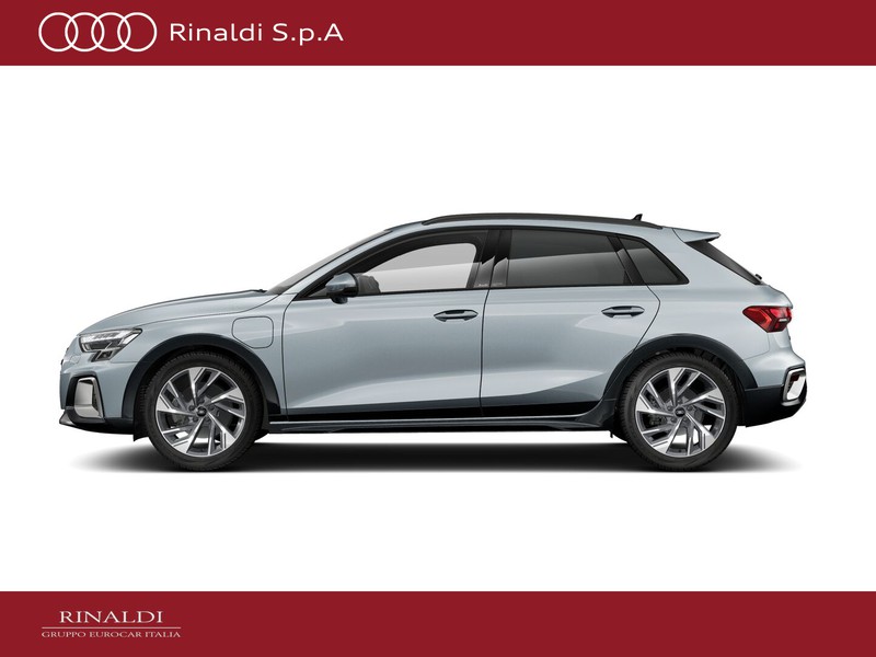 Audi A3 allstreet 40 1.5 tfsi e identity contrast s-tronic