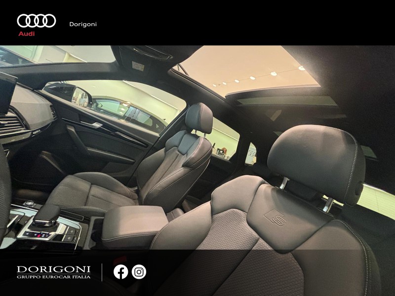 Audi Q5 40 2.0 tdi mhev 12v identity black quattro s-tronic