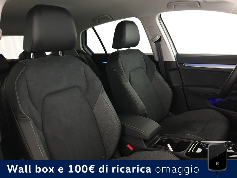 Volkswagen Golf 1.5 tsi ehybrid style 204cv dsg