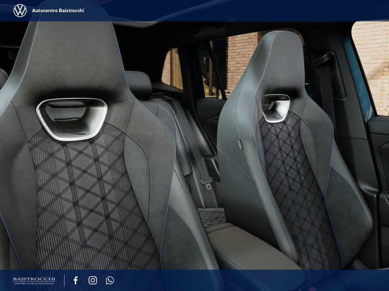 Volkswagen Tiguan eHybrid R-Line Plus 1.5 TSI 204 CV DSG