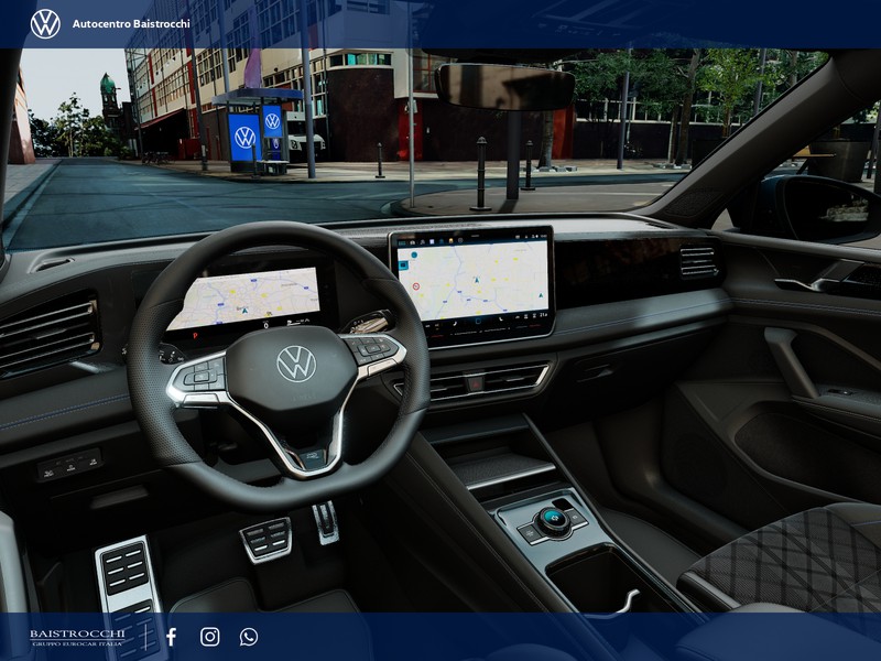 Volkswagen Tiguan eHybrid R-Line Plus 1.5 TSI 204 CV DSG