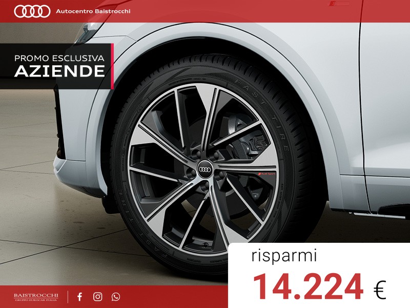 Audi Q5 Sportback Identity Black 40 TDI quattro S tronic