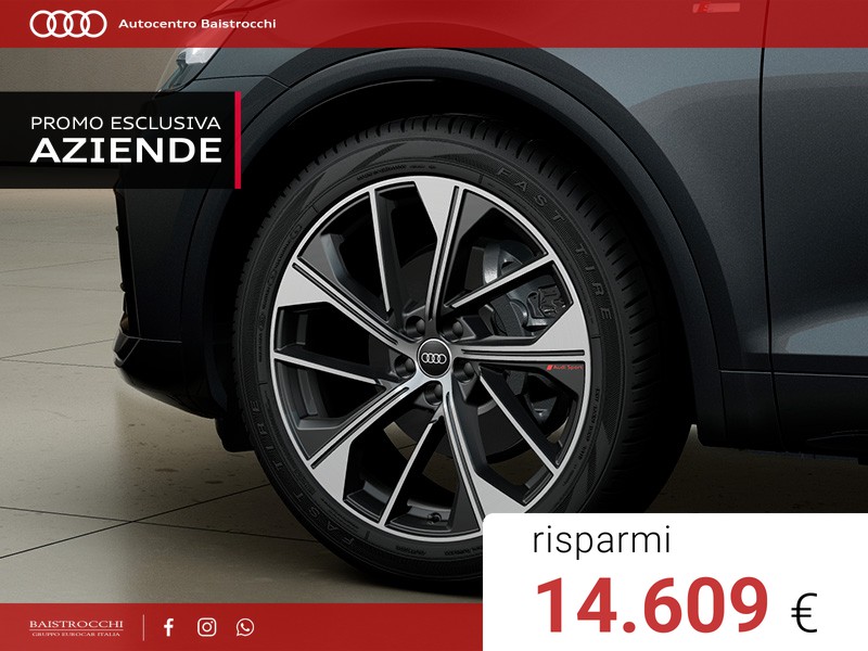 Audi Q5 Sportback Identity Black 40 TDI quattro S tronic
