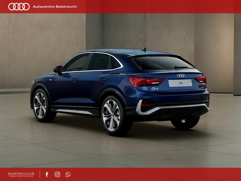 Audi Q3 Sportback Identity Black 40 TDI quattro S tronic
