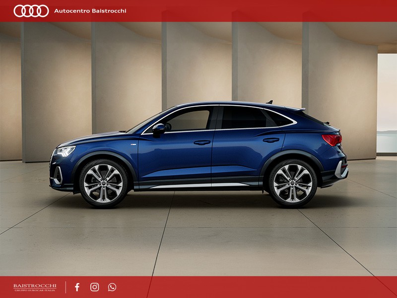 Audi Q3 Sportback Identity Black 40 TDI quattro S tronic