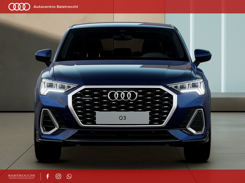 Audi Q3 Sportback Identity Black 40 TDI quattro S tronic