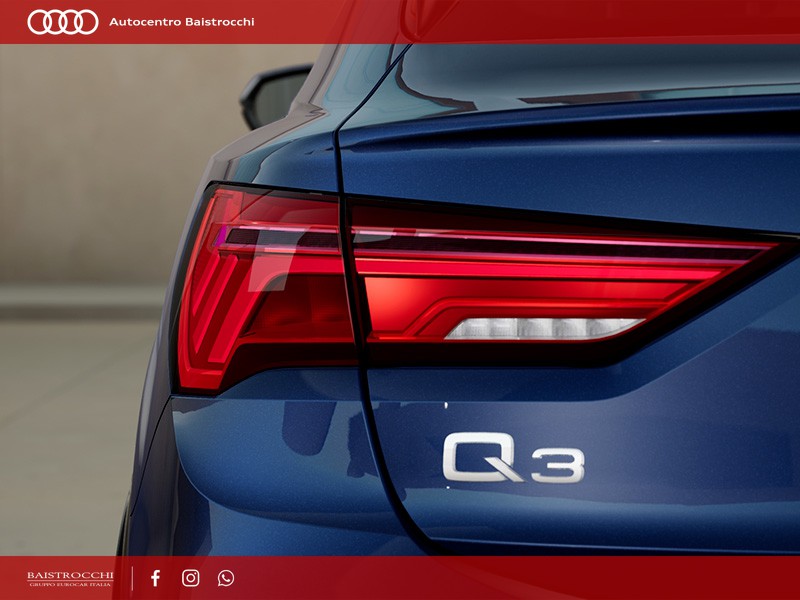 Audi Q3 Sportback Identity Black 40 TDI quattro S tronic