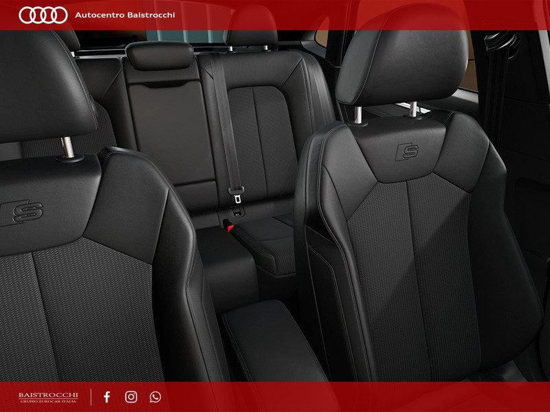 Audi Q3 Sportback Identity Black 40 TDI quattro S tronic