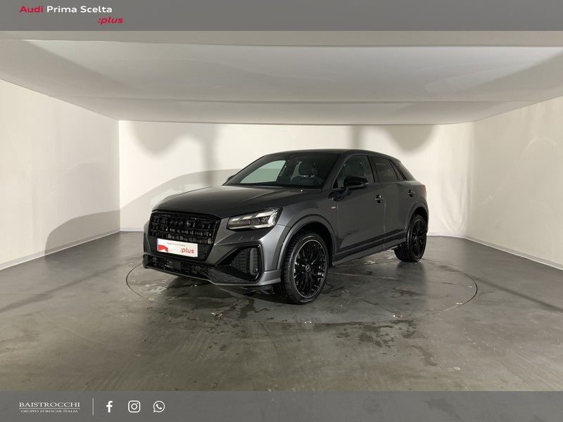 Audi Q2 35 1.5 tfsi identity black s-tronic