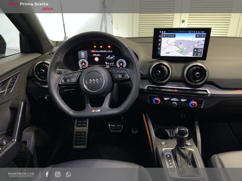 Audi Q2 35 1.5 tfsi identity black s-tronic